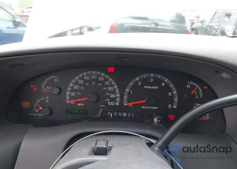 2002 Ford F-150 Lariat/Xlt из США, поврежденный, VIN 1FTRW08L62KB59262